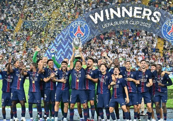 慕尼黑福地！巴黎上赛季在安联5-0夺冠，本赛季平拜仁进决赛