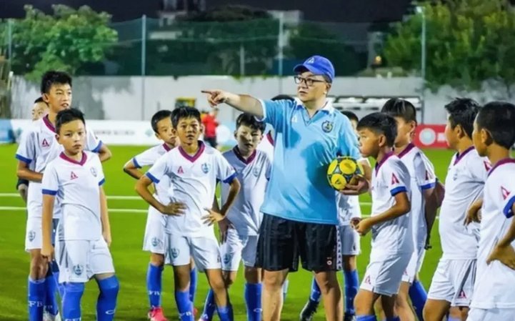 董路：月底带队去意大利，这次我决定不在乎输赢