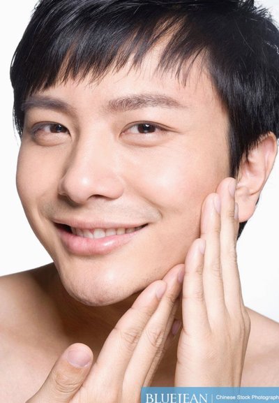 帅惟浩vs澳大利亚全场数据：射正3进球1，传球成功率61.9%