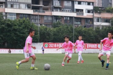 贝贝杯盛会精彩开幕，少年逐梦扬帆