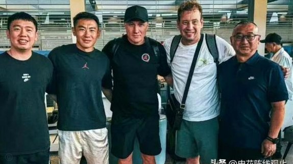 于汉超更衣室：直面骂声，争一口气