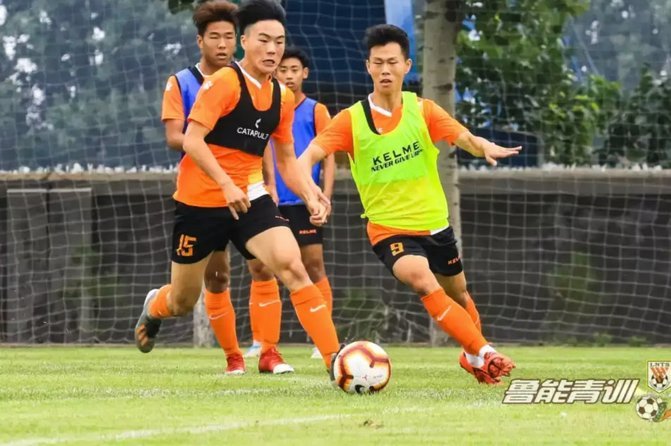 为什么要阴阳怪气鲁能这种青训模式？