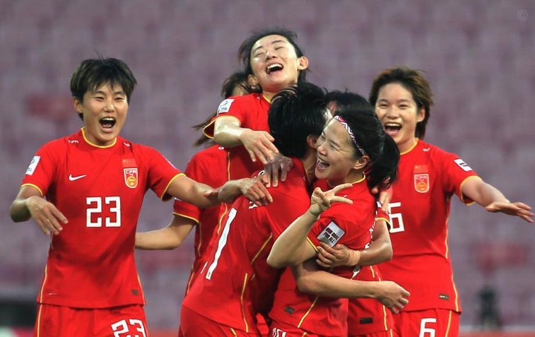 皇马女足球员：国家德比0-7输球太糟了，进球太多我都数不清31